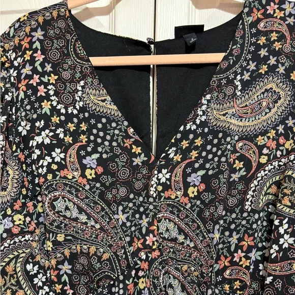 torrid Black Paisley Floral Long-Sleeve A-Line Dress - Picture 5 of 9